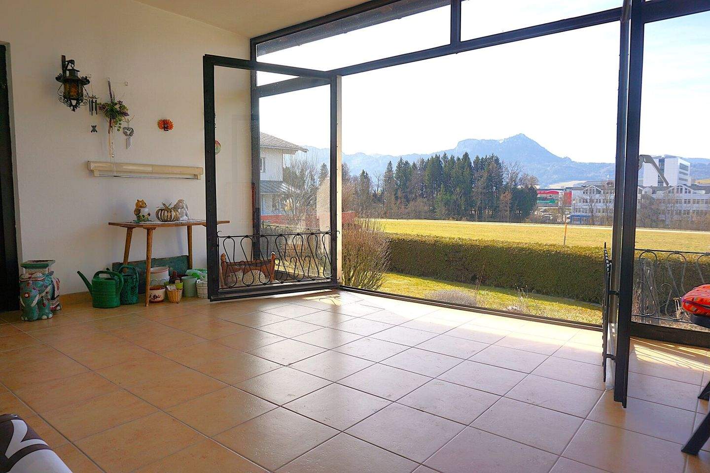 4-salle Bungalow à Mondsee, Austria No. 204436