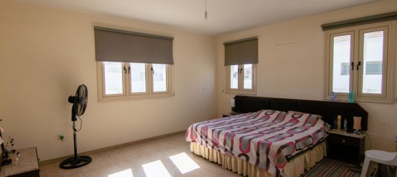 4 bedrooms Villa in Frenaros, Cyprus No. 21852 13