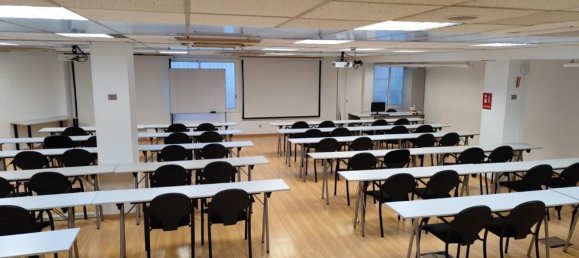 Gewerbliche Immobilie in Barcelona, Spain 1400m², Nr. 88773 5