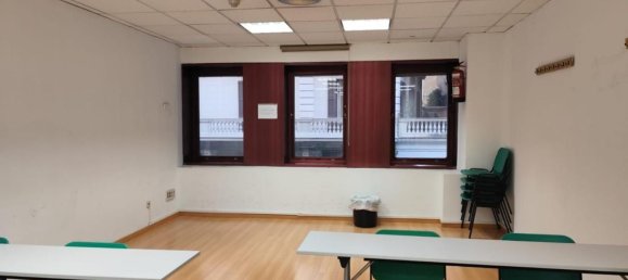 Gewerbliche Immobilie in Barcelona, Spain 1400m², Nr. 88773 10