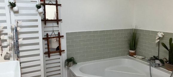 5 chambres Maison à Charente-Maritime, France No. 317390 3