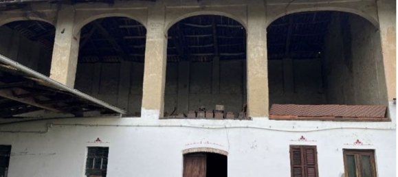 3 Schlafzimmer Haus in Tronzano Vercellese, Italy, Nr. 358615 3