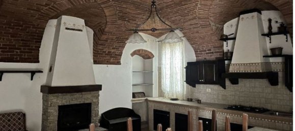 3 Schlafzimmer Haus in Tronzano Vercellese, Italy, Nr. 358615 9