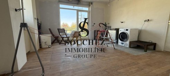 3 bedrooms House in Parmain, France No. 291347 4