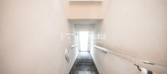 2 rooms Apartment in Monza, Italy No. 110569 2