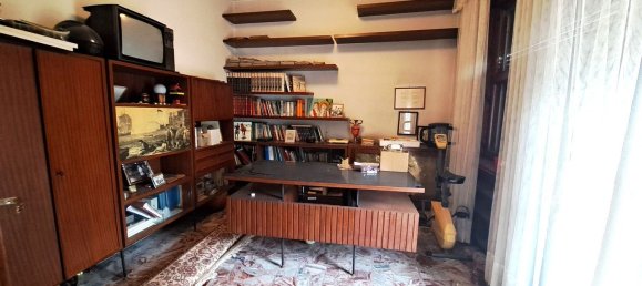 12 rooms House in Suzzara, Italy No. 338431 21