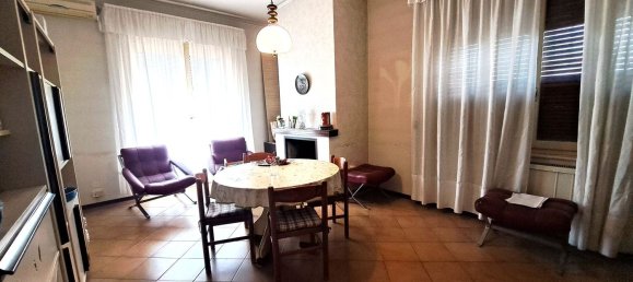 12 rooms House in Suzzara, Italy No. 338431 15