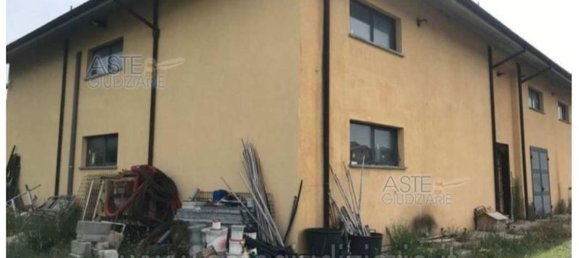 290m² Commercial property in San Demetrio ne' Vestini, Italy No. 43167 4