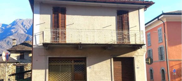 2 bedrooms House in Pieve Vergonte, Italy No. 81635 3