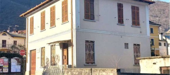 2 bedrooms House in Pieve Vergonte, Italy No. 81635 2