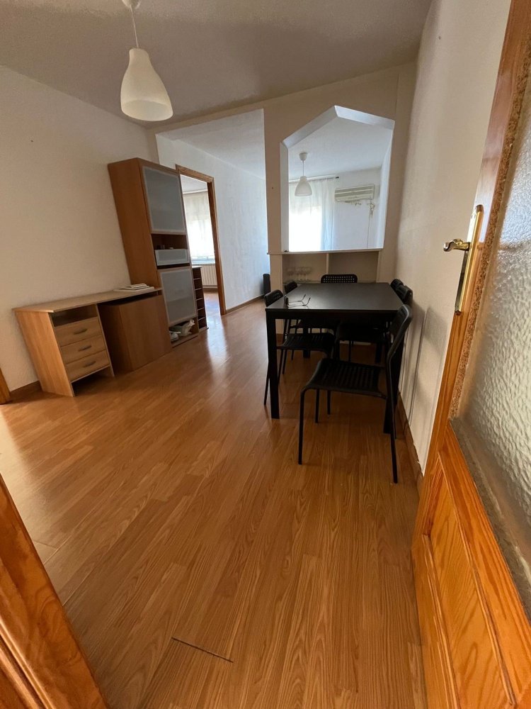 2 bedrooms Apartment in Madrid, Spain No. 239894