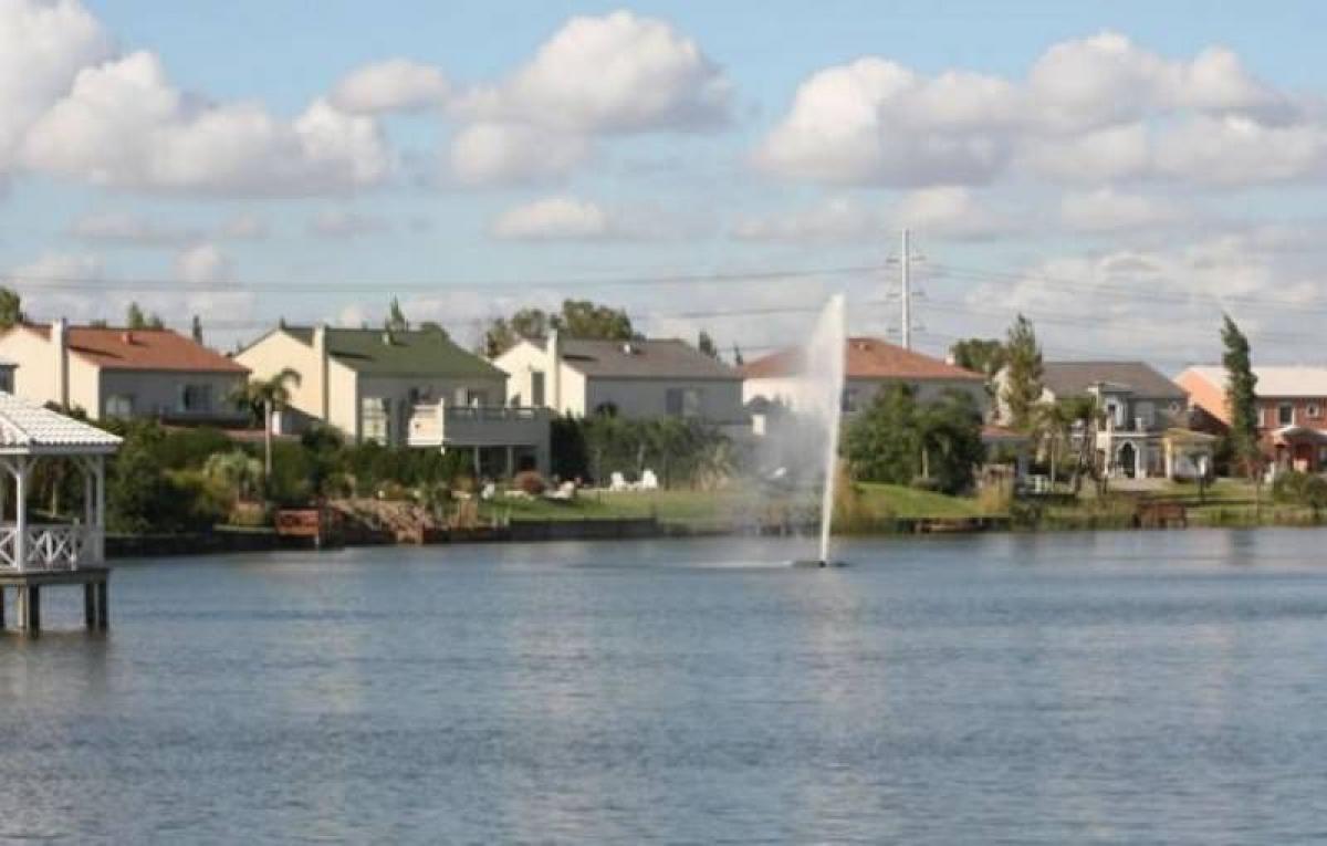  Land in Tigre, Argentina No. 35730