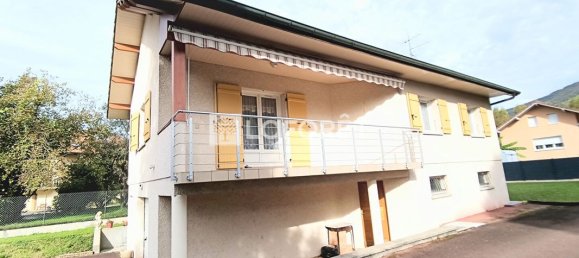 3 bedrooms House in Seyssel, France No. 261663 4