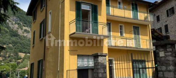 1 غرف نوم شقة في Canzo, Italy رقم 350974 16