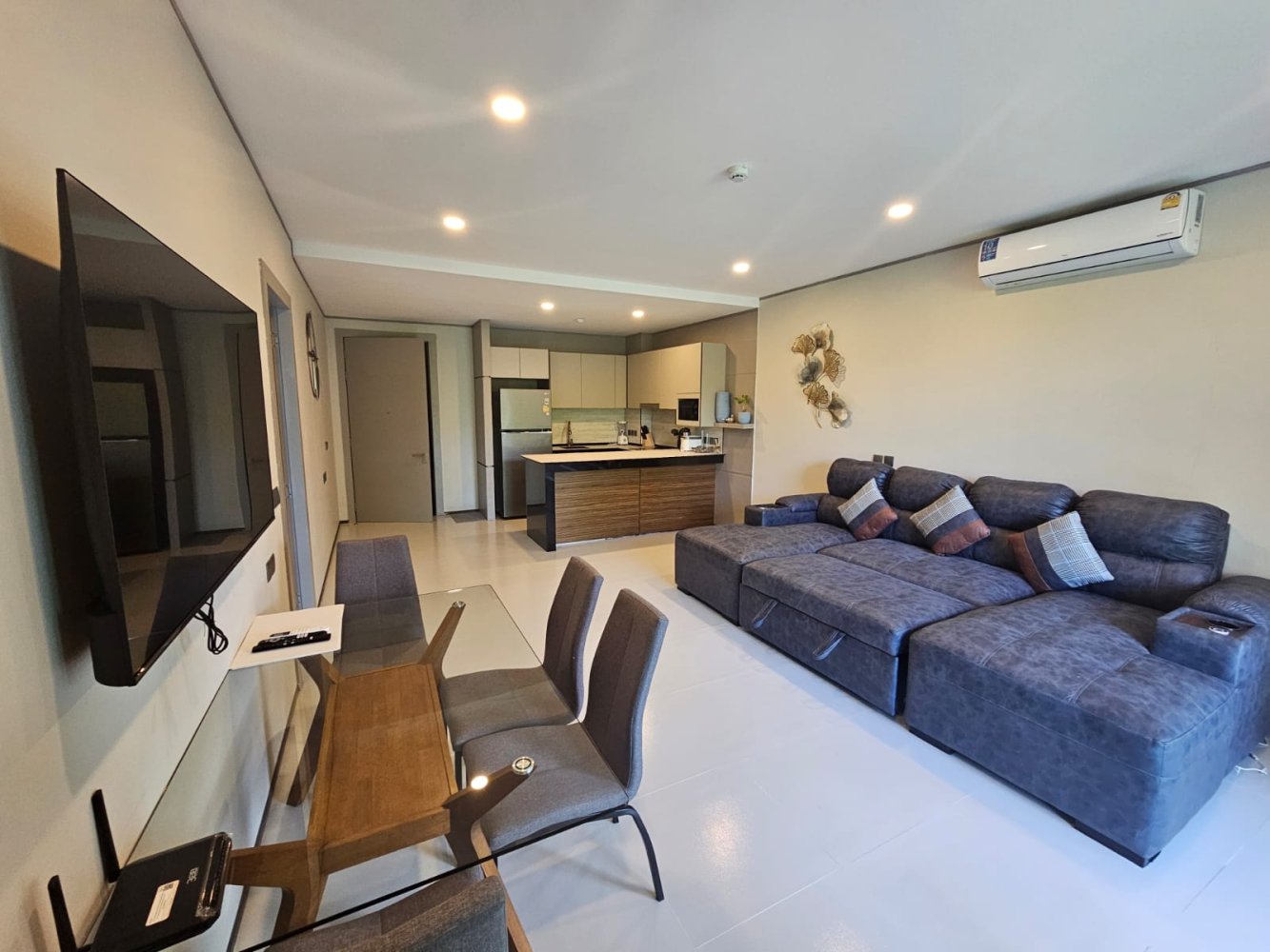 3 rooms Apartment for sale in Pattaya, Chonburi, Eastern Thailand, Thailand № 82614