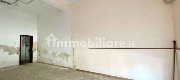 Коммерческая недвижимость с 1 комнатой в Сиракузы, Италия № 356872 4