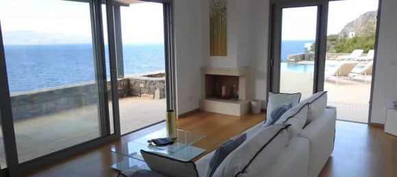 3 bedrooms Villa in Agios Nikolaos, Greece No. 4111 5