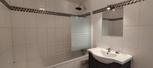 3 bedrooms House in Rouen, France No. 294360 6