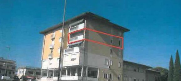 Apartamento de 4 divisões em Vittorio Veneto, Italy N.º 290685 8