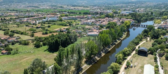 3 bedrooms House in Chaves, Portugal No. 17904 2