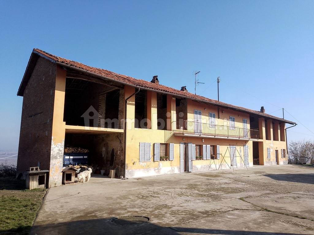 2 غرف نوم منزل في Verrua Savoia, Italy رقم 170635