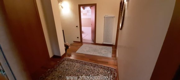 7غرفة فيلا في Fiorenzuola d'Arda, Italy رقم 78082 23