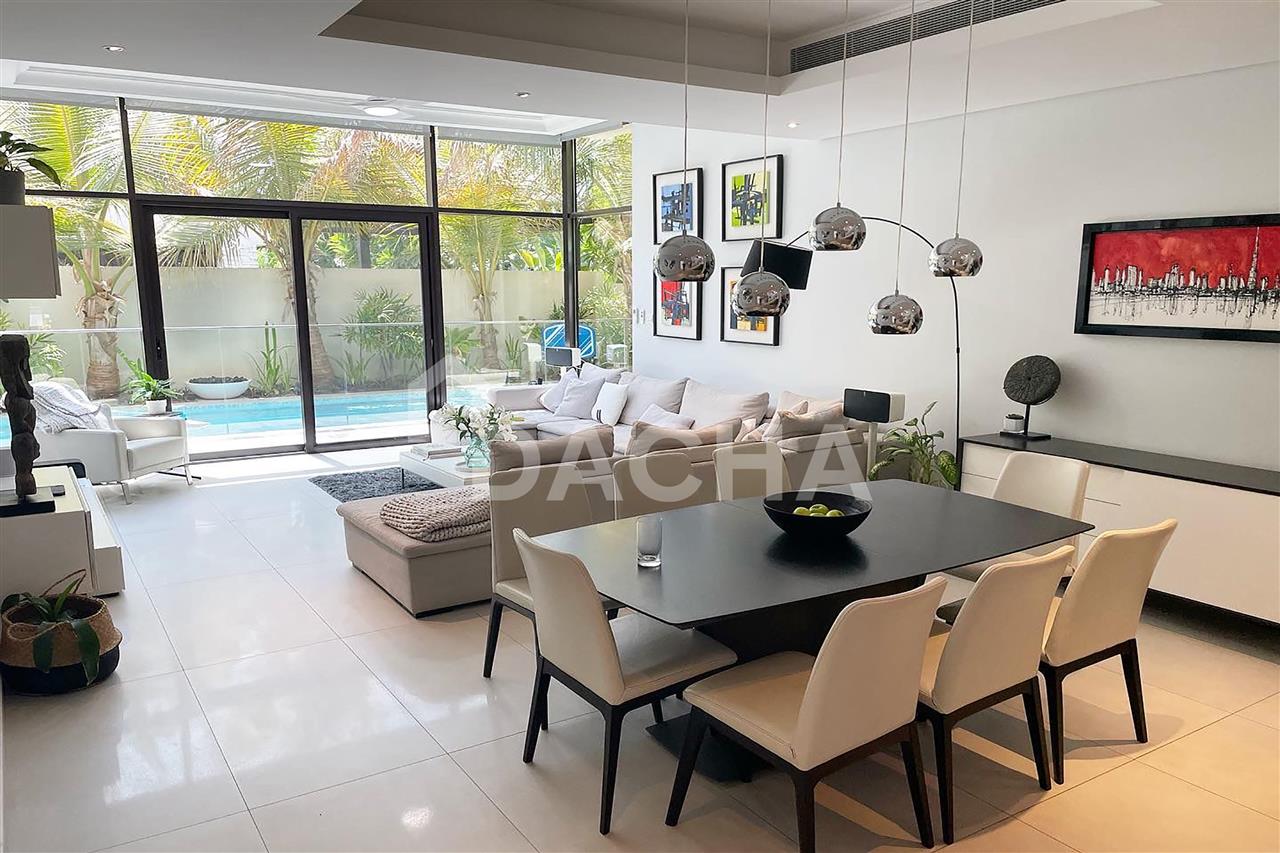 5 Schlafzimmer Villa in DAMAC Hills (Akoya by DAMAC), UAE, Nr. 27875