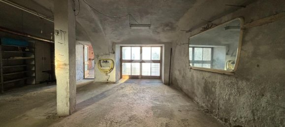 4 rooms House in Caravino, Italy No. 149411 34