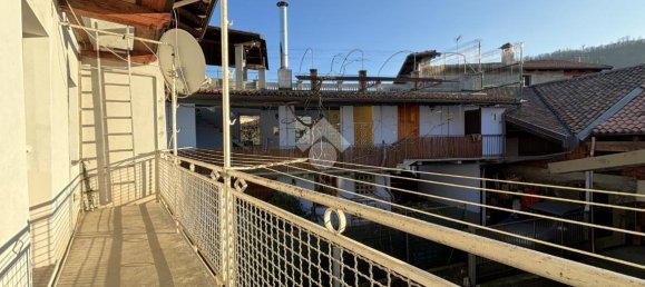 4 rooms House in Caravino, Italy No. 149411 26