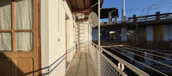 4 rooms House in Caravino, Italy No. 149411 24