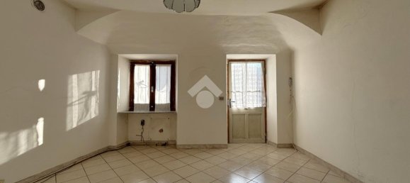 4 rooms House in Caravino, Italy No. 149411 12