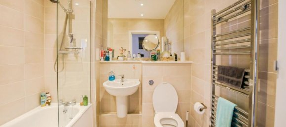 2 bedrooms Apartment in Thornton Heath, United Kingdom No. 11606 11