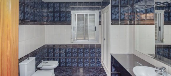 Квартира с 4 спальнями в Валенсия, Испания № 142621 8