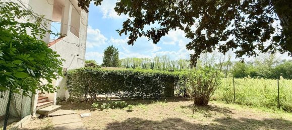 3 bedrooms Villa in Comacchio, Italy No. 311202 10