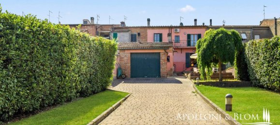 3 Schlafzimmer Wohnung in Montepulciano, Italy, Nr. 270932 2