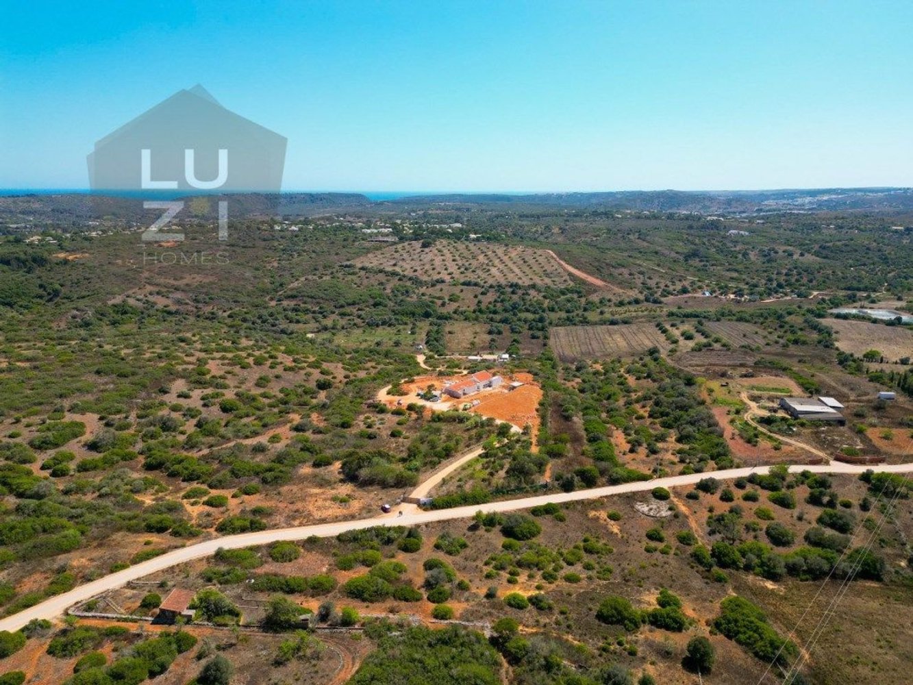 Terrain à Vila do Bispo, Portugal 35200m² No. 57401