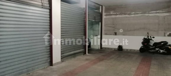 Гараж 30м² в Кампоротондо Этнео, Италия № 364469 2