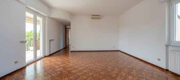 Вилла с 4 спальнями в Арконате, Италия № 323521 24