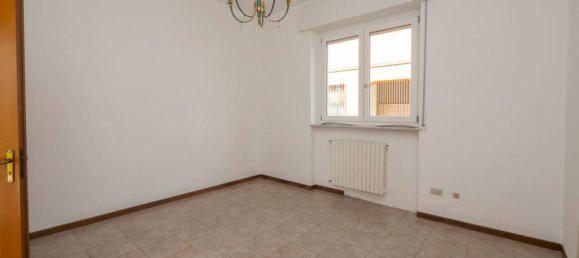 Вилла с 4 спальнями в Арконате, Италия № 323521 11