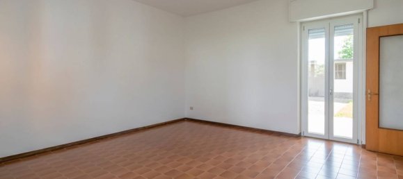 Вилла с 4 спальнями в Арконате, Италия № 323521 3