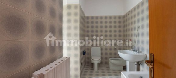 Вилла с 4 спальнями в Арконате, Италия № 323521 34