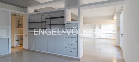 Квартира с 2 спальнями в Рим, Италия № 64933 11