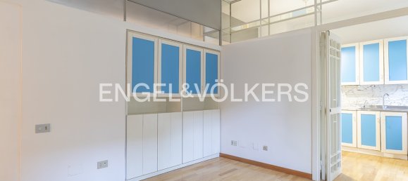 Квартира с 2 спальнями в Рим, Италия № 64933 18