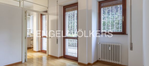 Квартира с 2 спальнями в Рим, Италия № 64933 48