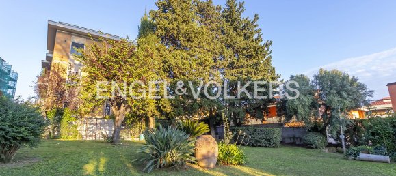 Квартира с 2 спальнями в Рим, Италия № 64933 36