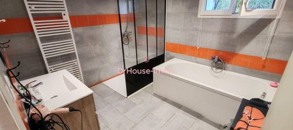 5 bedrooms House in Vienne, France No. 311857 15