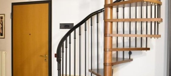 4 rooms Duplex in Cento, Italy No. 138167 3