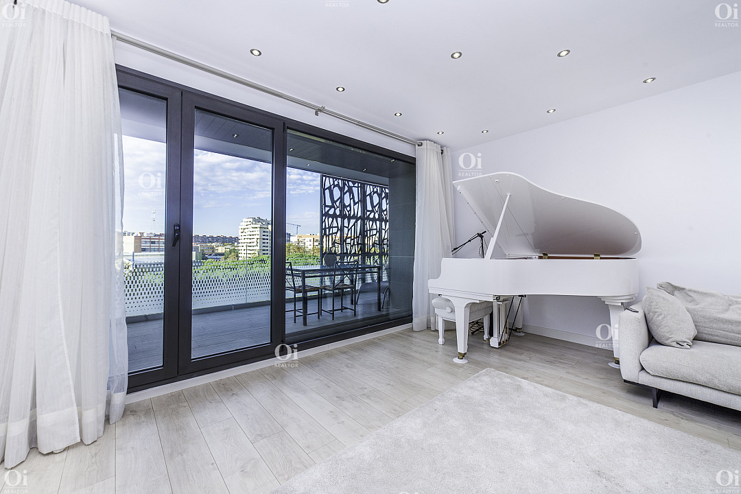 4 rooms Apartment in Barcelona, Spain No. 402