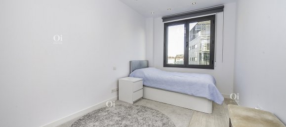 4 rooms Apartment in Barcelona, Spain No. 402 14