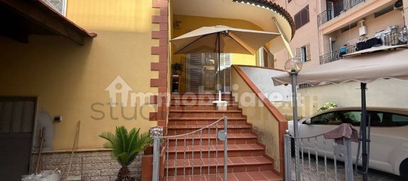 3 bedrooms Villa in Villaricca, Italy No. 322532 5